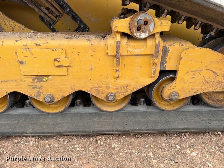 image for item EW4495 2022 Caterpillar 299D3 tracked skid steer loader