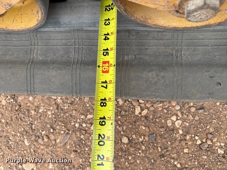 image for item EW4495 2022 Caterpillar 299D3 tracked skid steer loader
