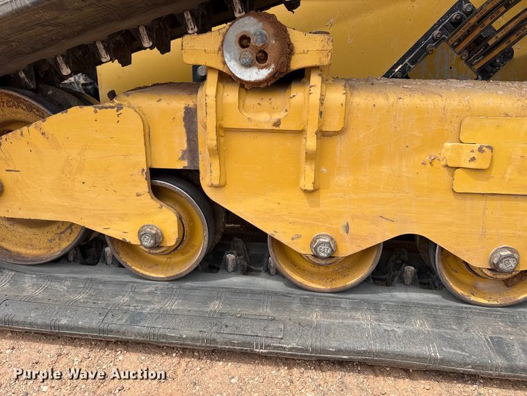 image for item EW4495 2022 Caterpillar 299D3 tracked skid steer loader