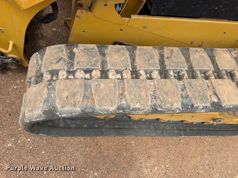 image for item EW4495 2022 Caterpillar 299D3 tracked skid steer loader