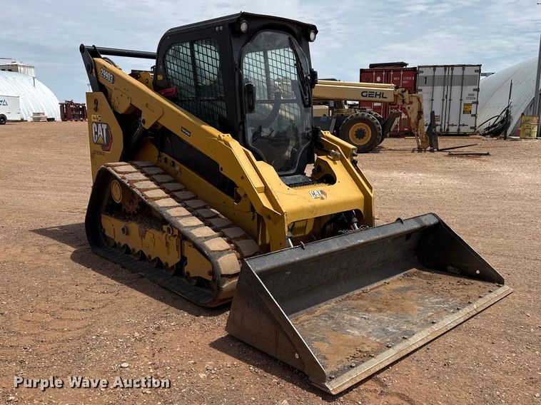 image for item EW4496 2023 Caterpillar 299D3 tracked skid steer loader