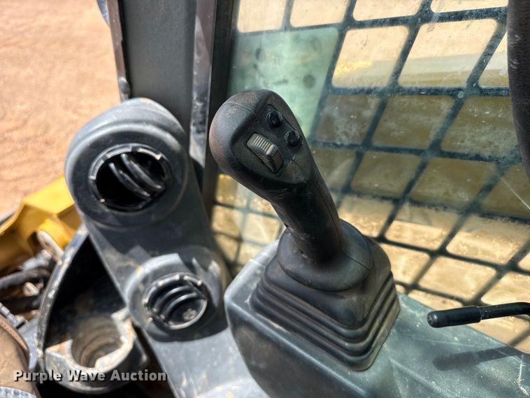 image for item EW4496 2023 Caterpillar 299D3 tracked skid steer loader