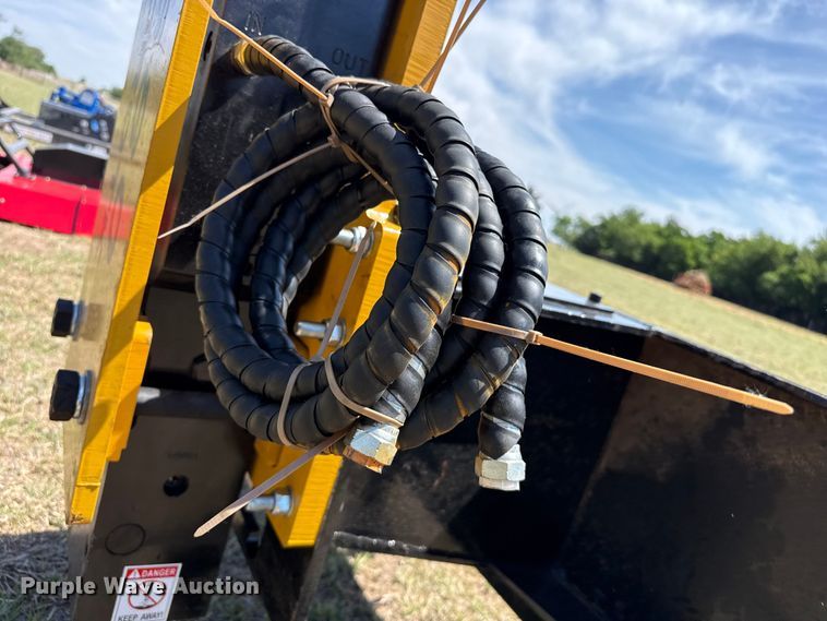 image for item EW4597 Skid steer post driver