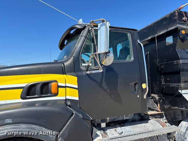 image for item FB3377 2004 Sterling L9500 dump truck