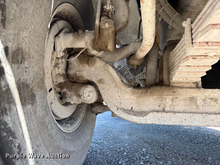 image for item FB3377 2004 Sterling L9500 dump truck