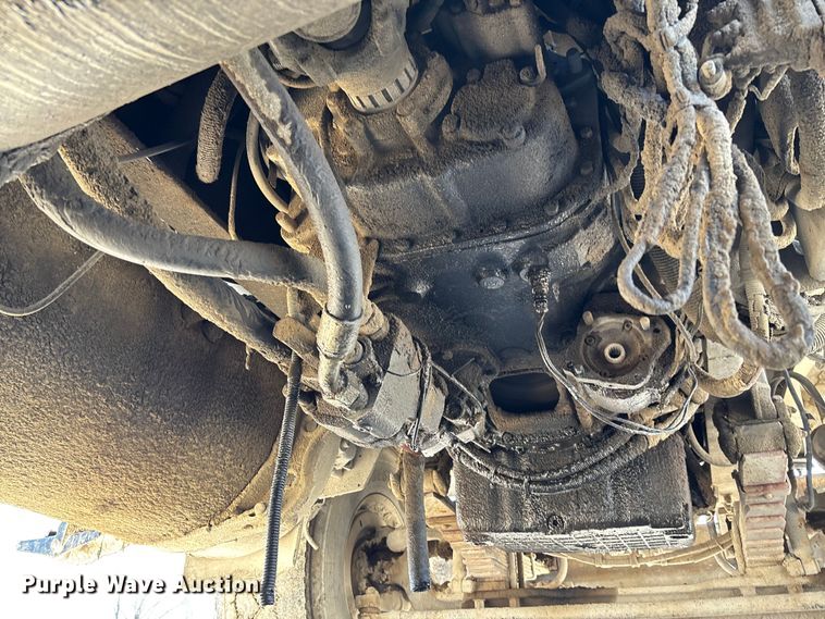image for item FB3377 2004 Sterling L9500 dump truck