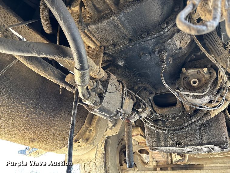 image for item FB3377 2004 Sterling L9500 dump truck