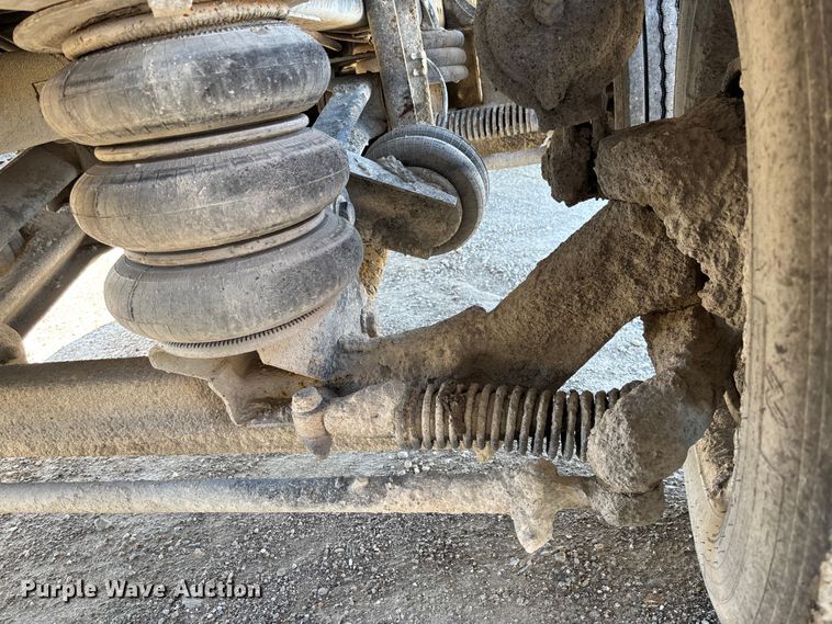 image for item FB3377 2004 Sterling L9500 dump truck