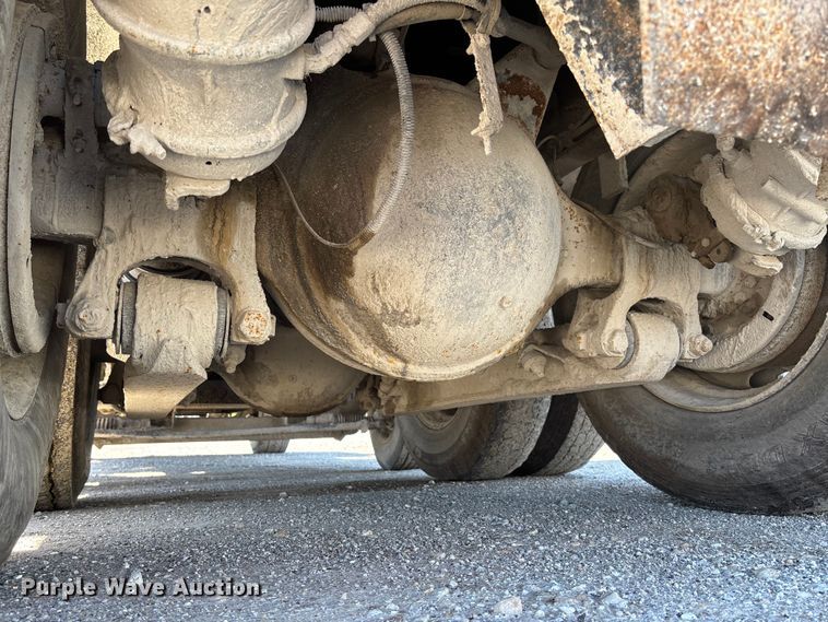 image for item FB3377 2004 Sterling L9500 dump truck