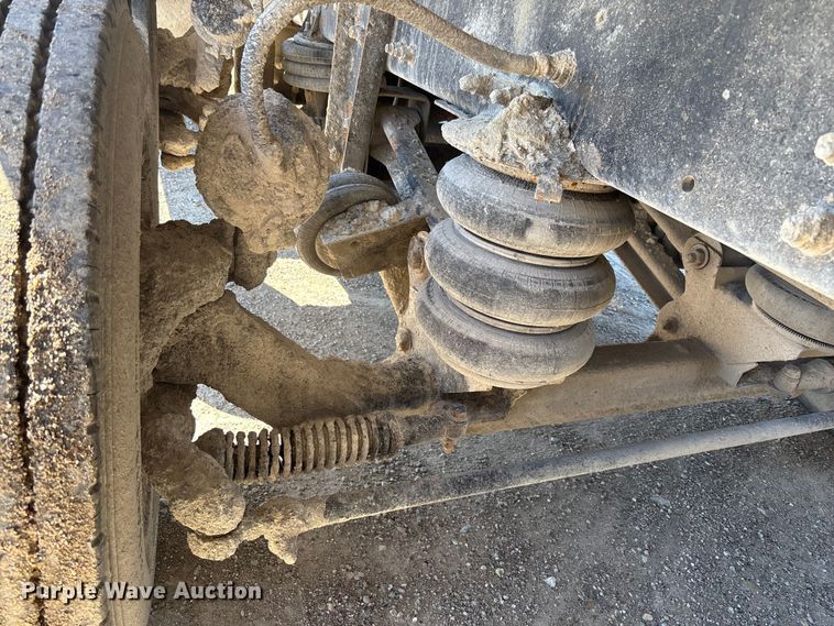 image for item FB3377 2004 Sterling L9500 dump truck