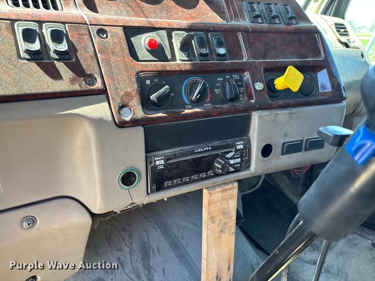 image for item FB3377 2004 Sterling L9500 dump truck