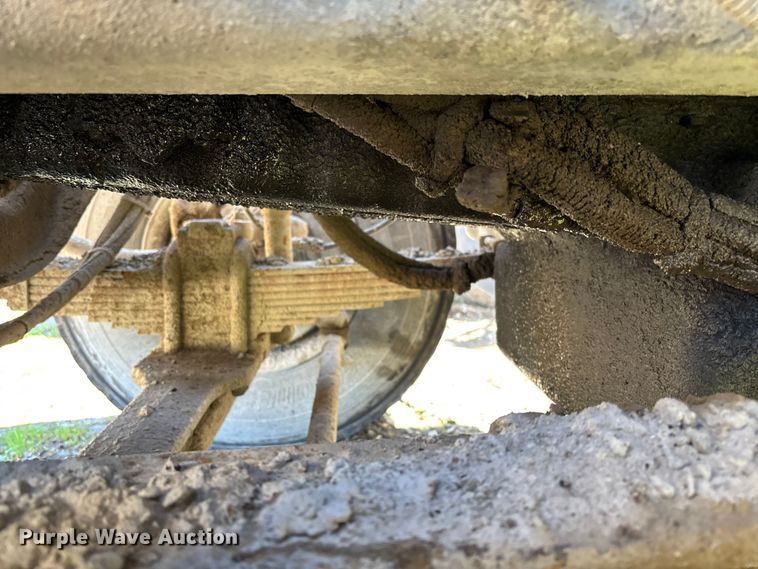 image for item FB3377 2004 Sterling L9500 dump truck