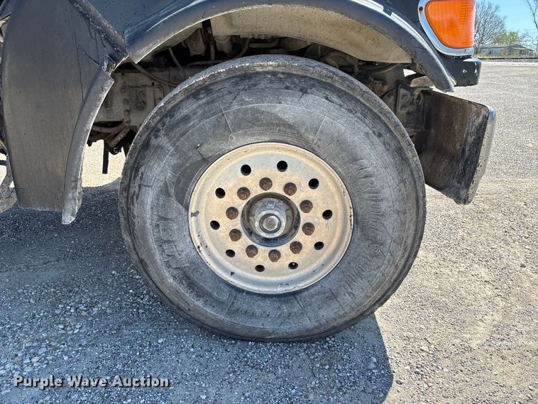image for item FB3377 2004 Sterling L9500 dump truck