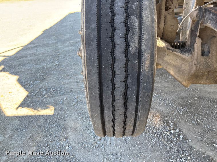 image for item FB3377 2004 Sterling L9500 dump truck