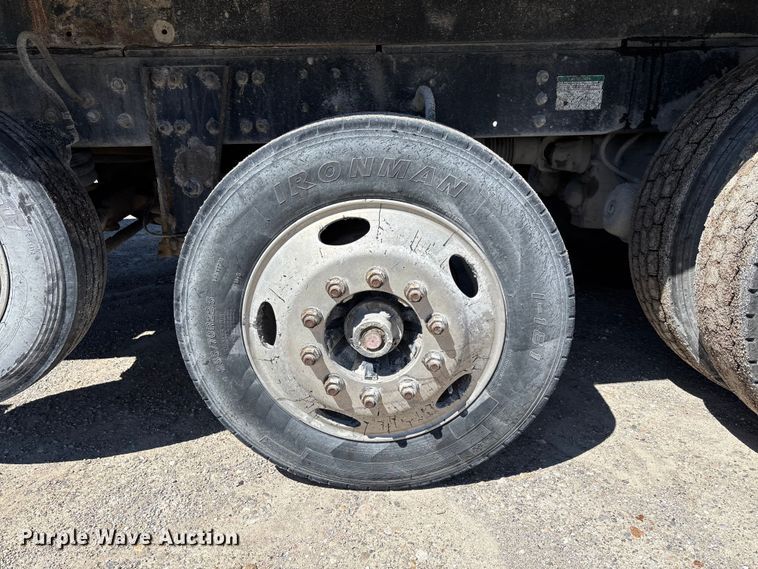 image for item FB3377 2004 Sterling L9500 dump truck
