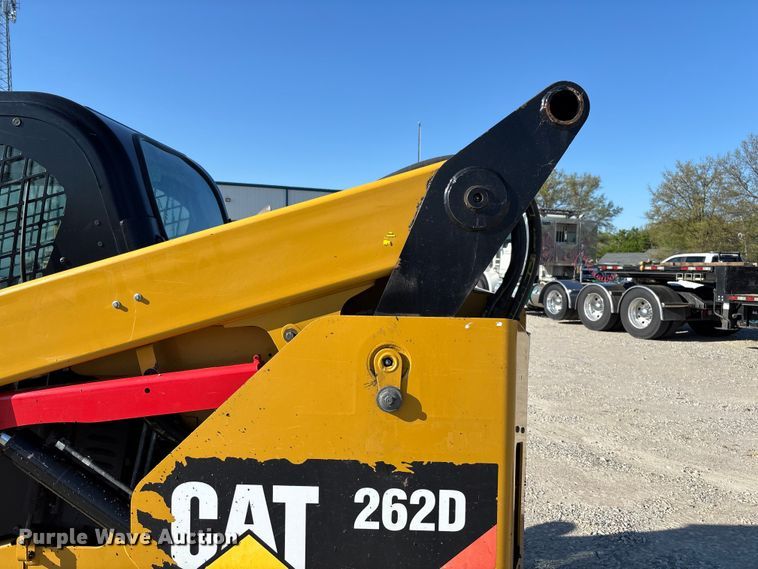 image for item FB3461 2019 Caterpillar 262D skid steer loader