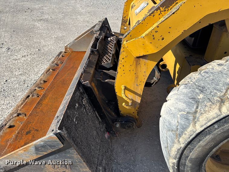 image for item FB3461 2019 Caterpillar 262D skid steer loader