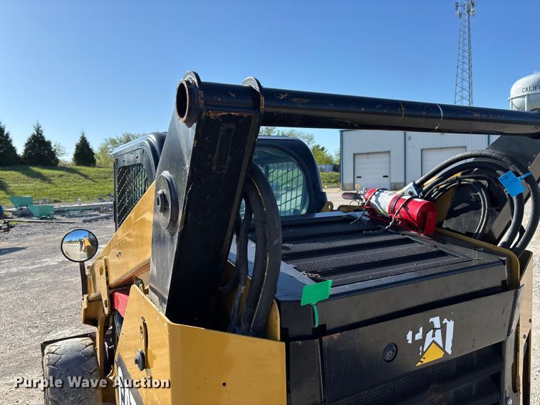 image for item FB3461 2019 Caterpillar 262D skid steer loader