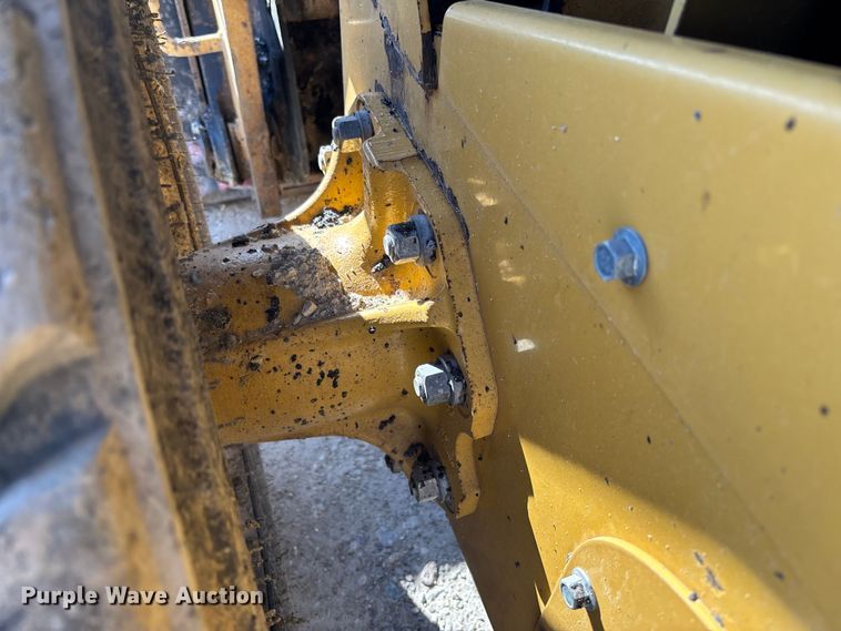 image for item FB3461 2019 Caterpillar 262D skid steer loader