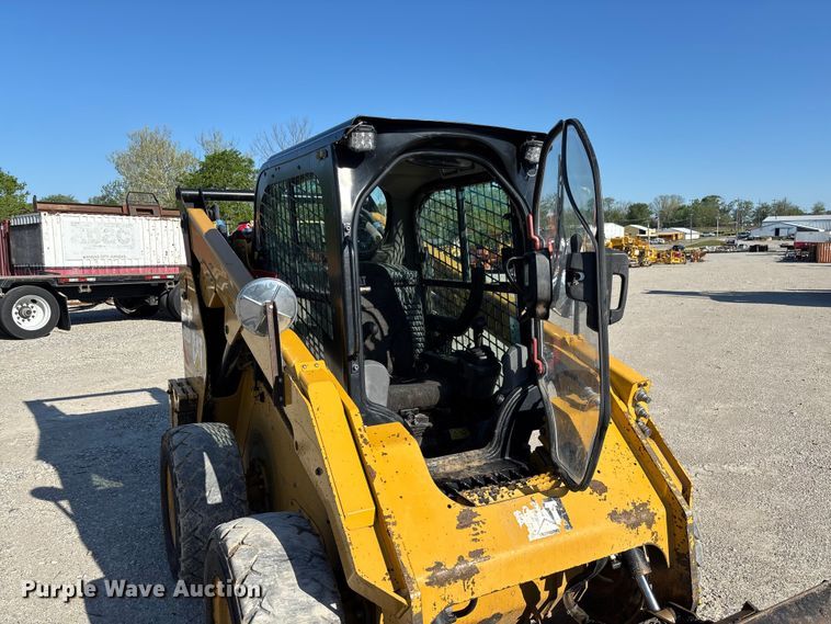 image for item FB3461 2019 Caterpillar 262D skid steer loader