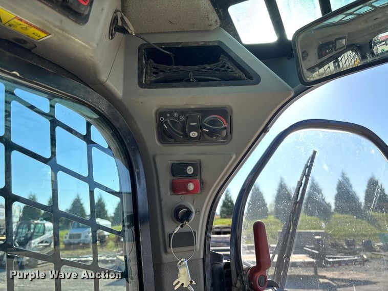 image for item FB3461 2019 Caterpillar 262D skid steer loader