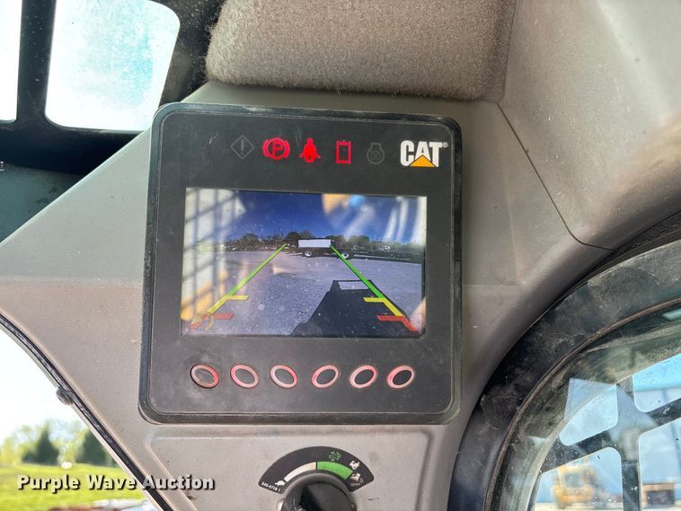 image for item FB3461 2019 Caterpillar 262D skid steer loader