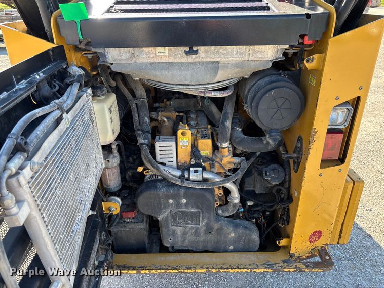 image for item FB3461 2019 Caterpillar 262D skid steer loader