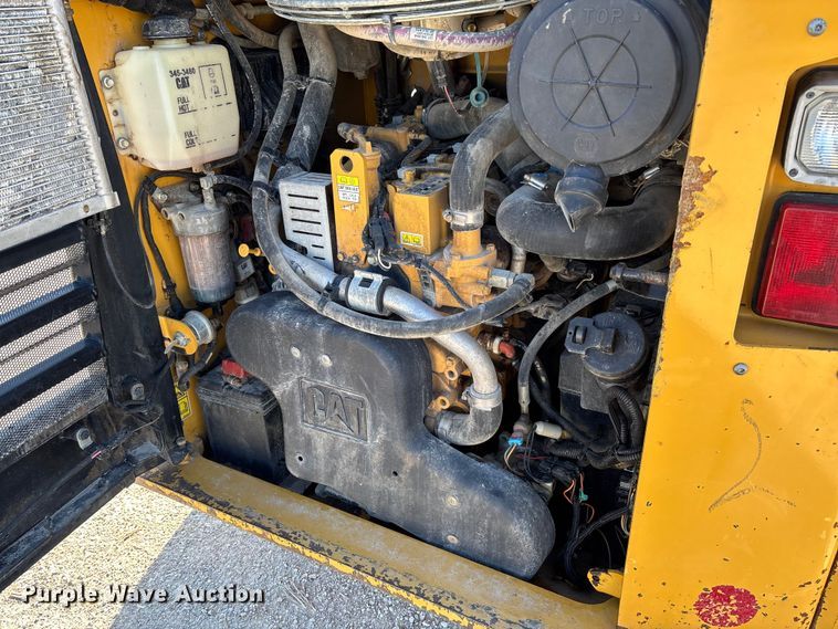 image for item FB3461 2019 Caterpillar 262D skid steer loader