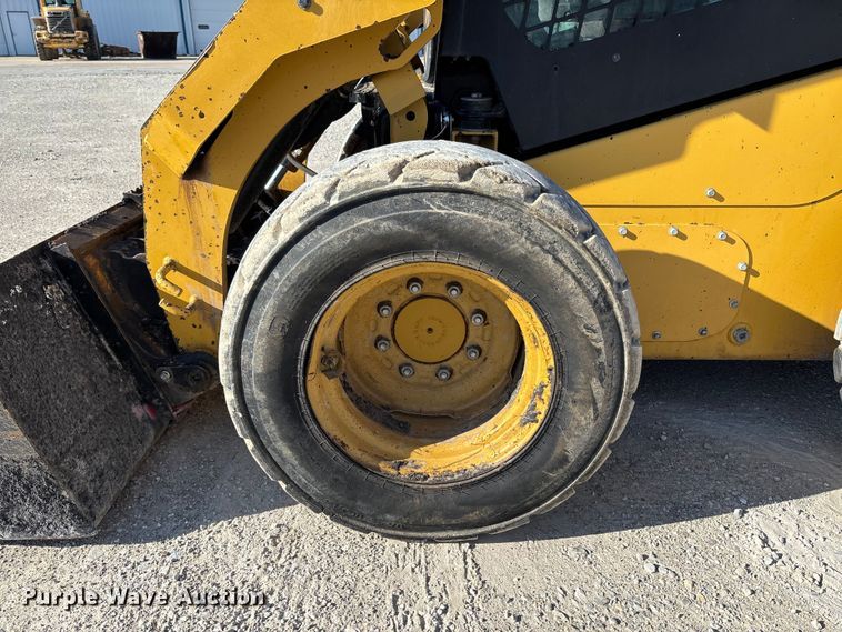 image for item FB3461 2019 Caterpillar 262D skid steer loader