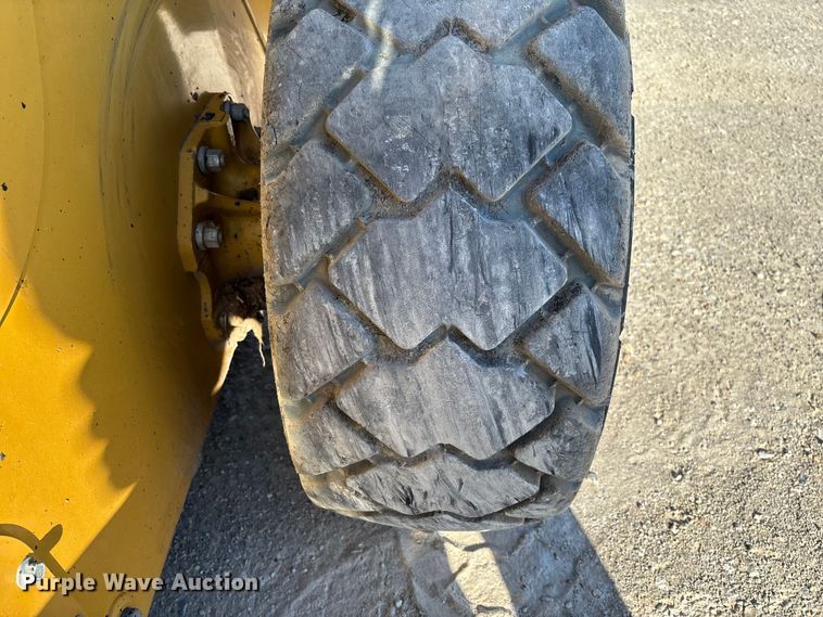 image for item FB3461 2019 Caterpillar 262D skid steer loader