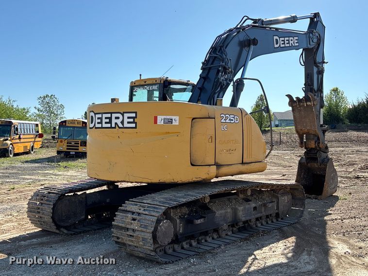 image for item FB3462 2012 John Deere FF225DX excavator