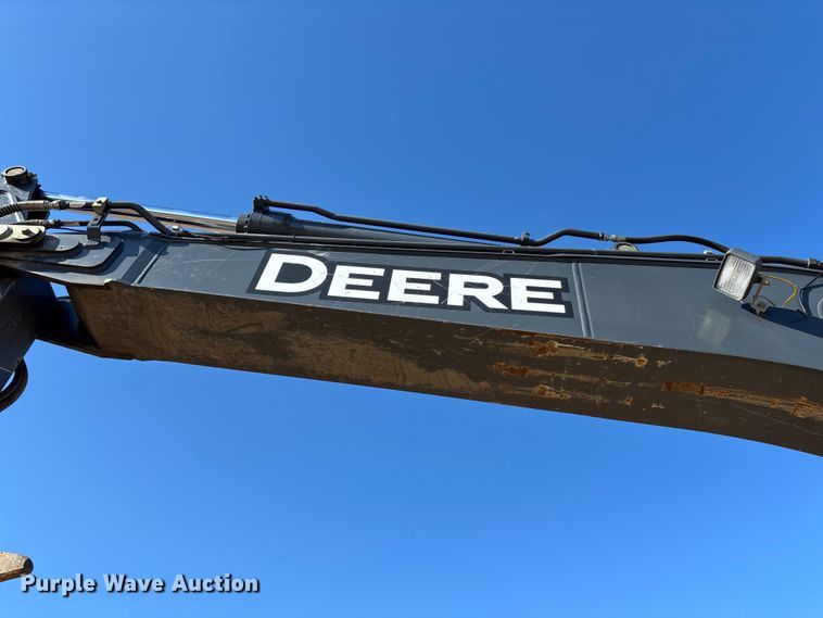 image for item FB3462 2012 John Deere FF225DX excavator