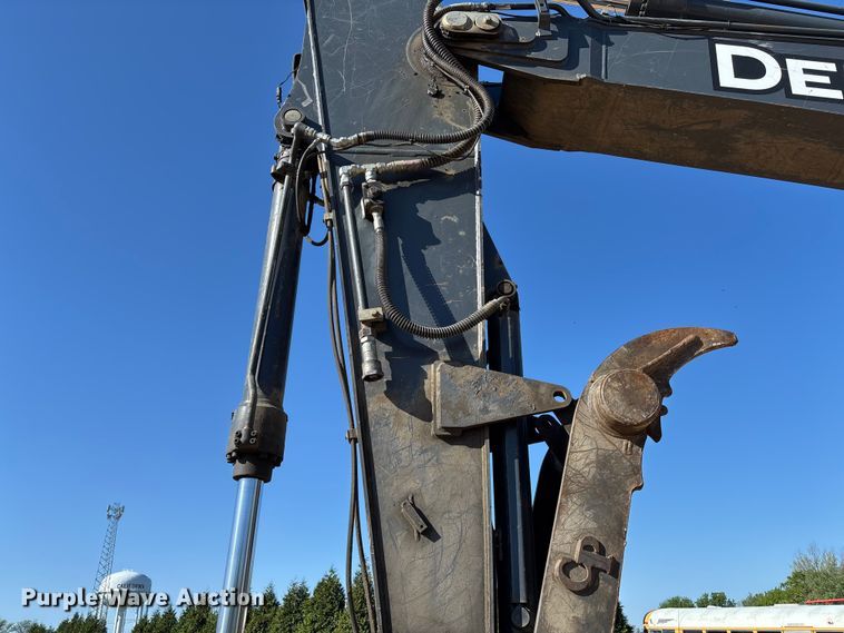 image for item FB3462 2012 John Deere FF225DX excavator