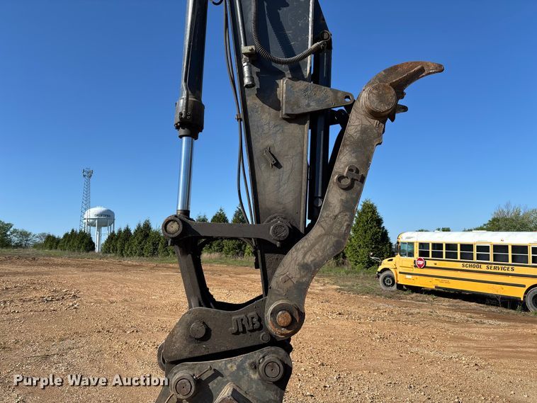 image for item FB3462 2012 John Deere FF225DX excavator