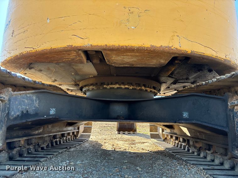 image for item FB3462 2012 John Deere FF225DX excavator