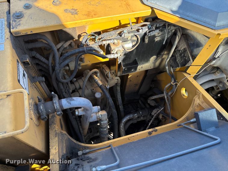 image for item FB3462 2012 John Deere FF225DX excavator