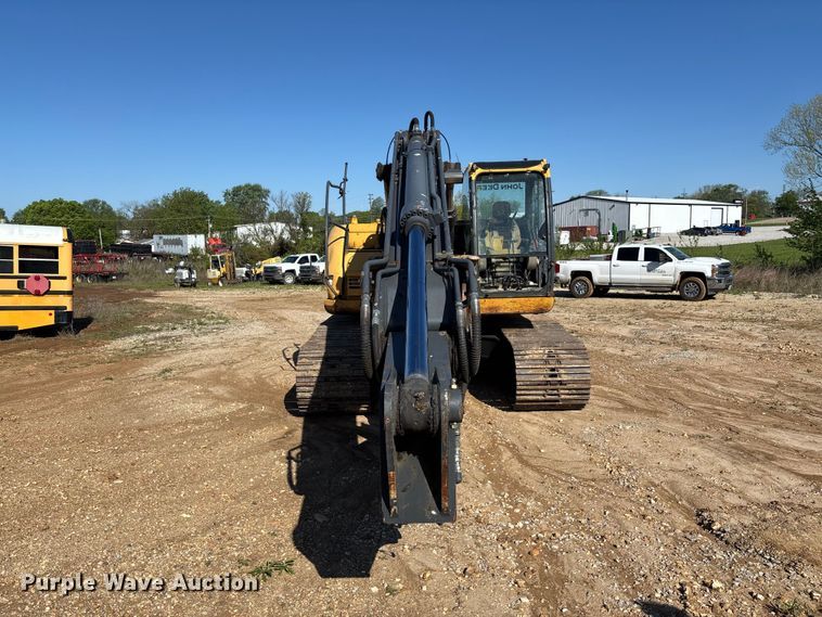 image for item FB3462 2012 John Deere FF225DX excavator