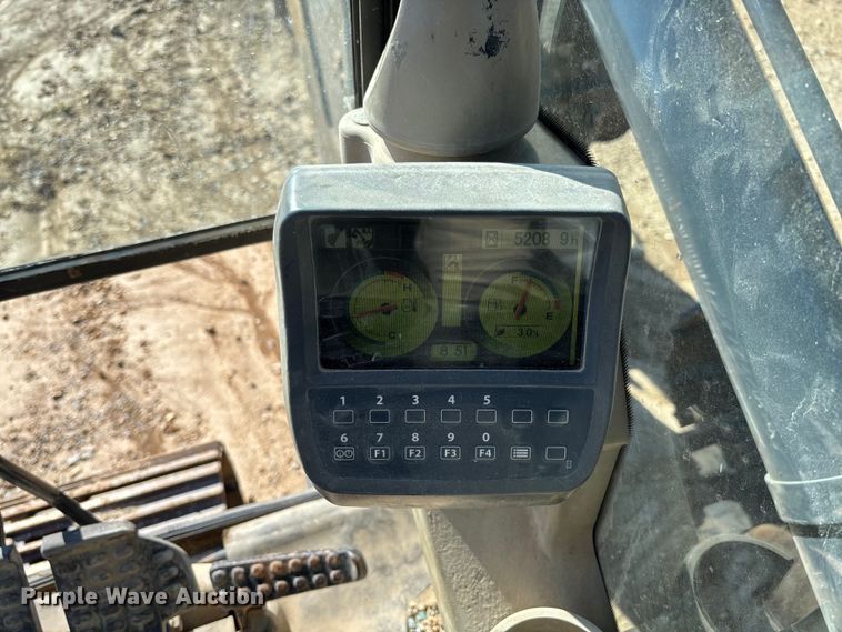 image for item FB3462 2012 John Deere FF225DX excavator