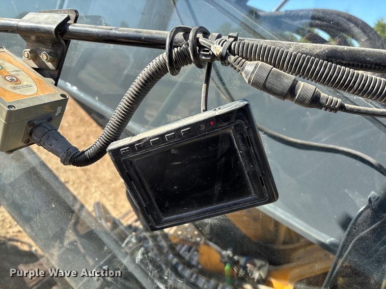 image for item FB3462 2012 John Deere FF225DX excavator