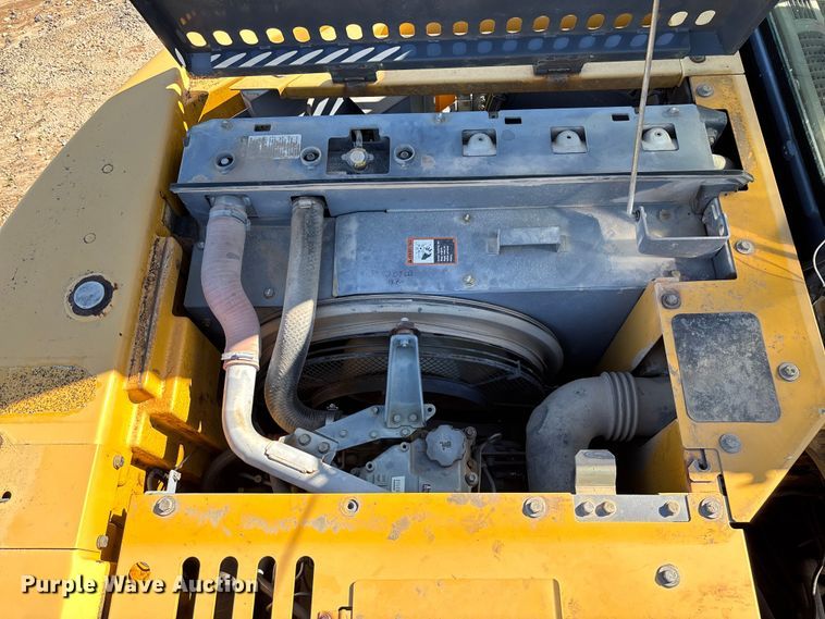 image for item FB3462 2012 John Deere FF225DX excavator