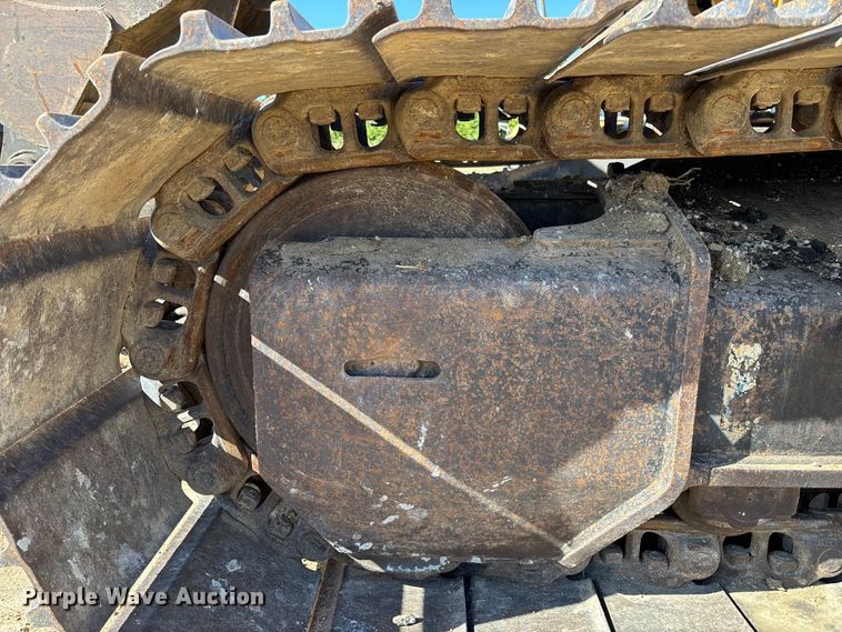 image for item FB3462 2012 John Deere FF225DX excavator