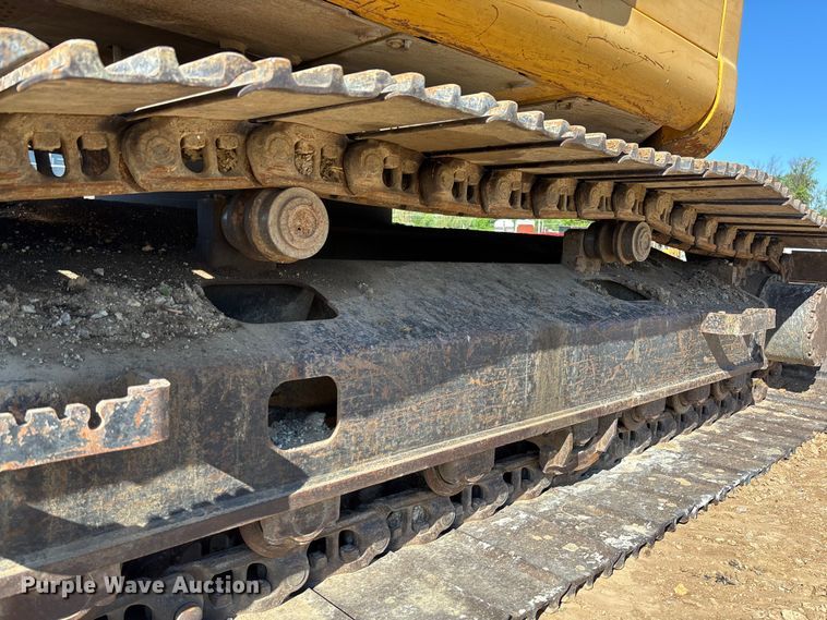 image for item FB3462 2012 John Deere FF225DX excavator