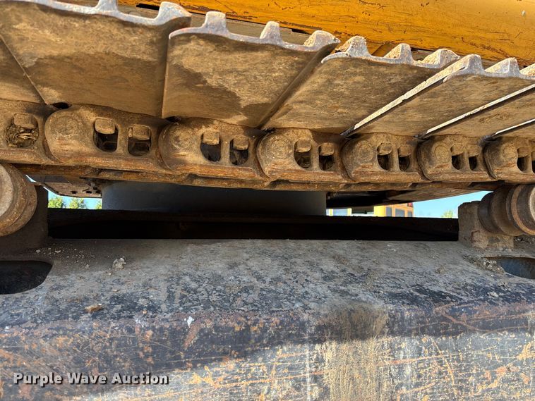image for item FB3462 2012 John Deere FF225DX excavator