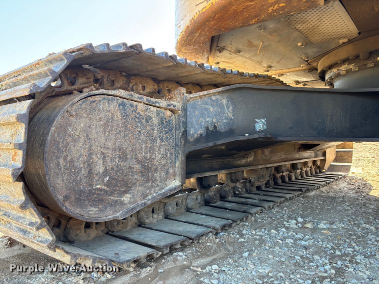 image for item FB3462 2012 John Deere FF225DX excavator