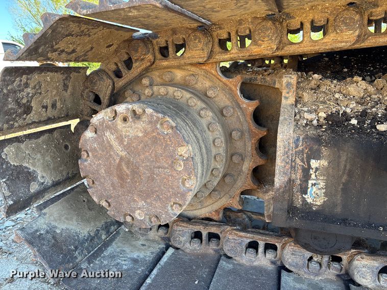 image for item FB3462 2012 John Deere FF225DX excavator
