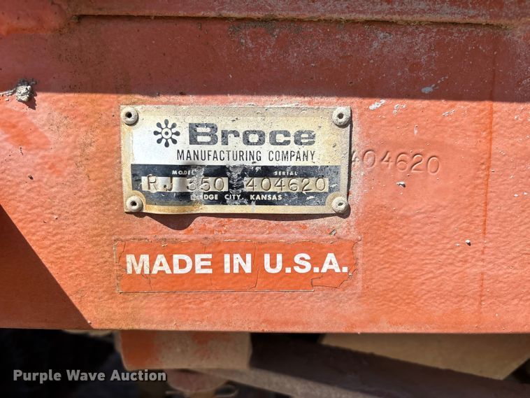 image for item FB3463 2005 Broce RJ350 broom