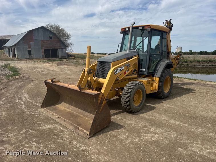 image for item FB7325 2004 John Deere 310SG backhoe