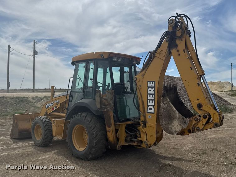 image for item FB7325 2004 John Deere 310SG backhoe