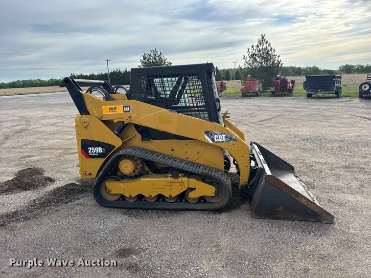 image for item FB7361 2011 Caterpillar 259B3 tracked skid steer loader