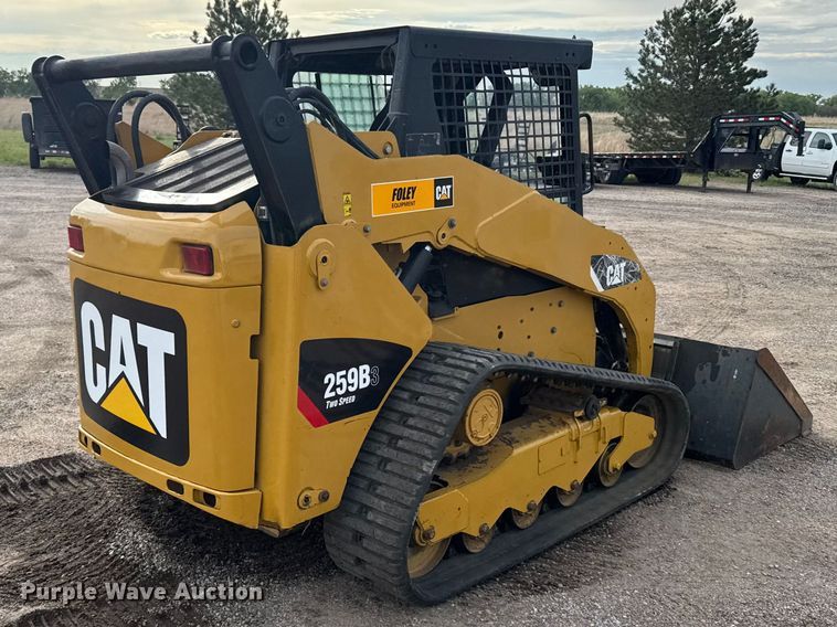 image for item FB7361 2011 Caterpillar 259B3 tracked skid steer loader